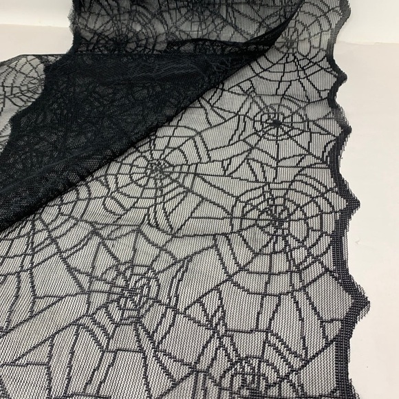 🕷️ web Halloween Black Spider Web Lace Table Runner new 🕷️ - Picture 3 of 12